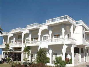 Saheli Palace Udaipur Exterior photo