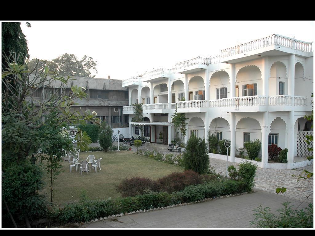 Saheli Palace Udaipur Exterior photo